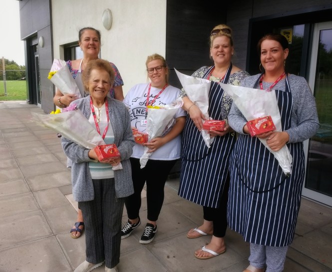 IMG_20180817_105837414_BURST000_COVER-01